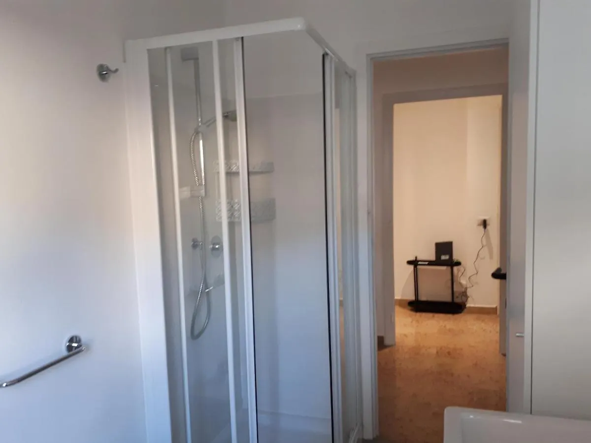 Casa Leoni Apartment Como Italy