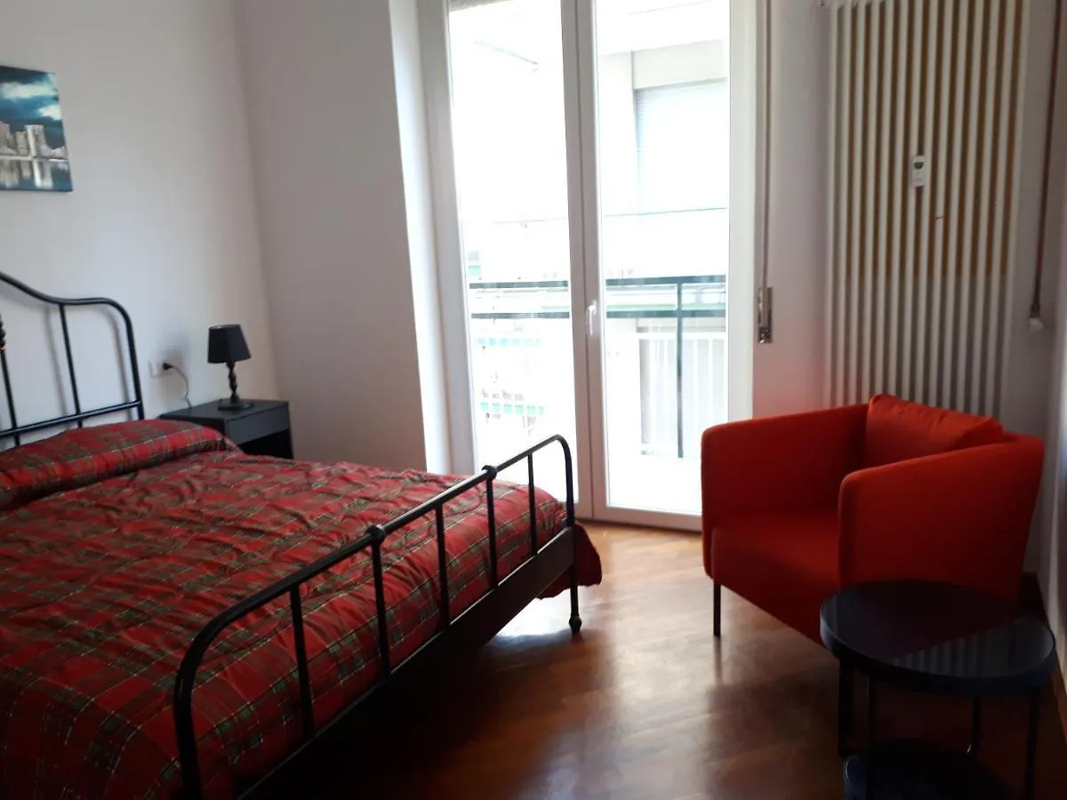 Casa Leoni Apartment Como Italy